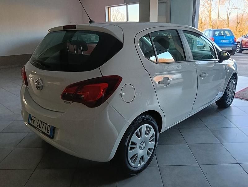 Usata Opel Corsa 95 CV (69 kW) 2016 Bianco Berlina
