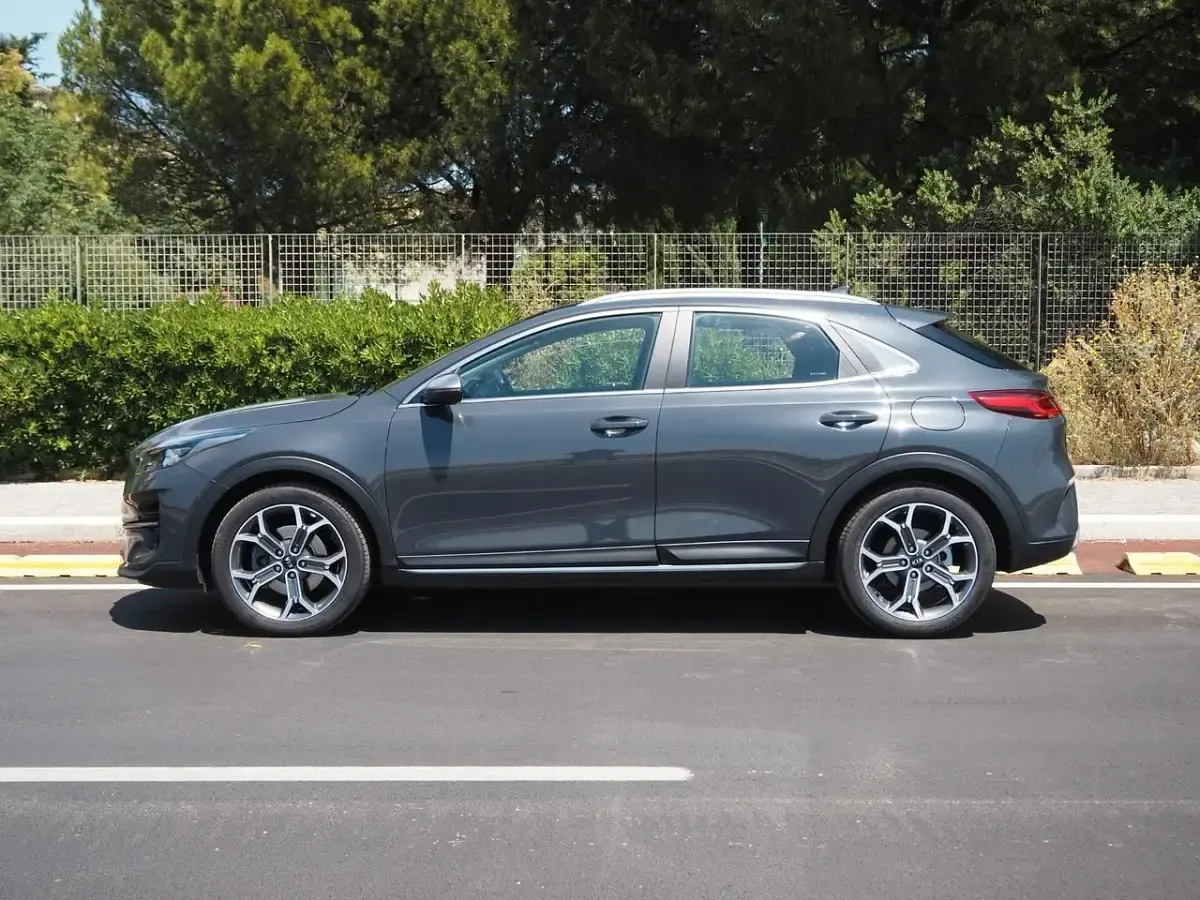 Usata Kia XCeed Style 135 CV (99 kW) 2021 Grigio SUV
