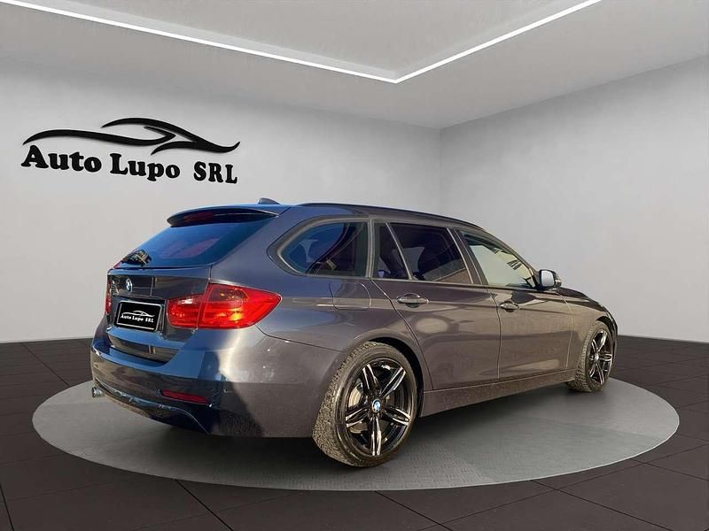 Usata BMW 318 Sport Line 143 CV (105 kW) 2014 Grigio Station wagon