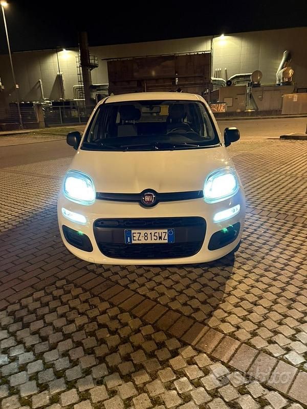 Usata Fiat Panda 69 CV (50 kW) 2015 Bianco Utilitaria