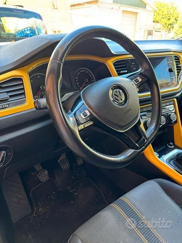Usata VW T-Roc Style 116 CV (85 kW) 2019 SUV