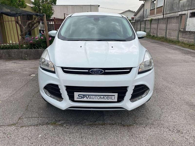 Usata Ford Kuga S 150 CV (110 kW) 2015 Bianco SUV