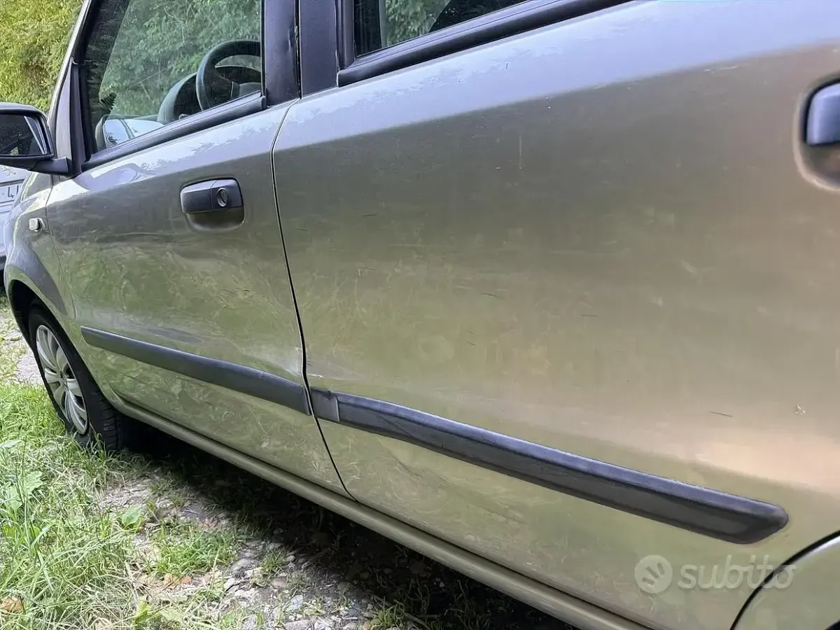 Usata Fiat Panda 60 CV (44 kW) 2004 Grigio Utilitaria