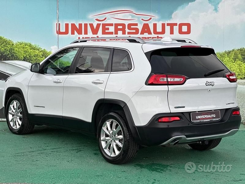 Usata Jeep Cherokee Limited 140 CV (102 kW) 2014 Bianco SUV