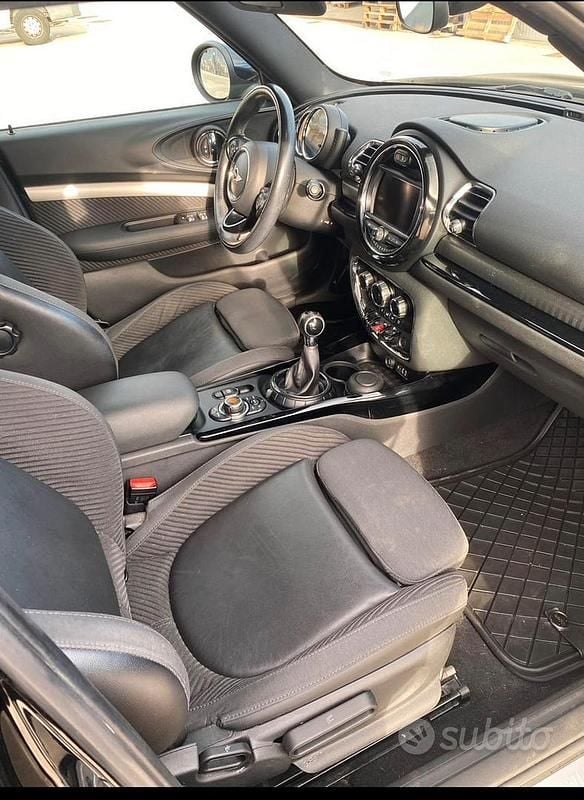 Usata Mini One D Clubman 116 CV (85 kW) 2017 Nero Station wagon