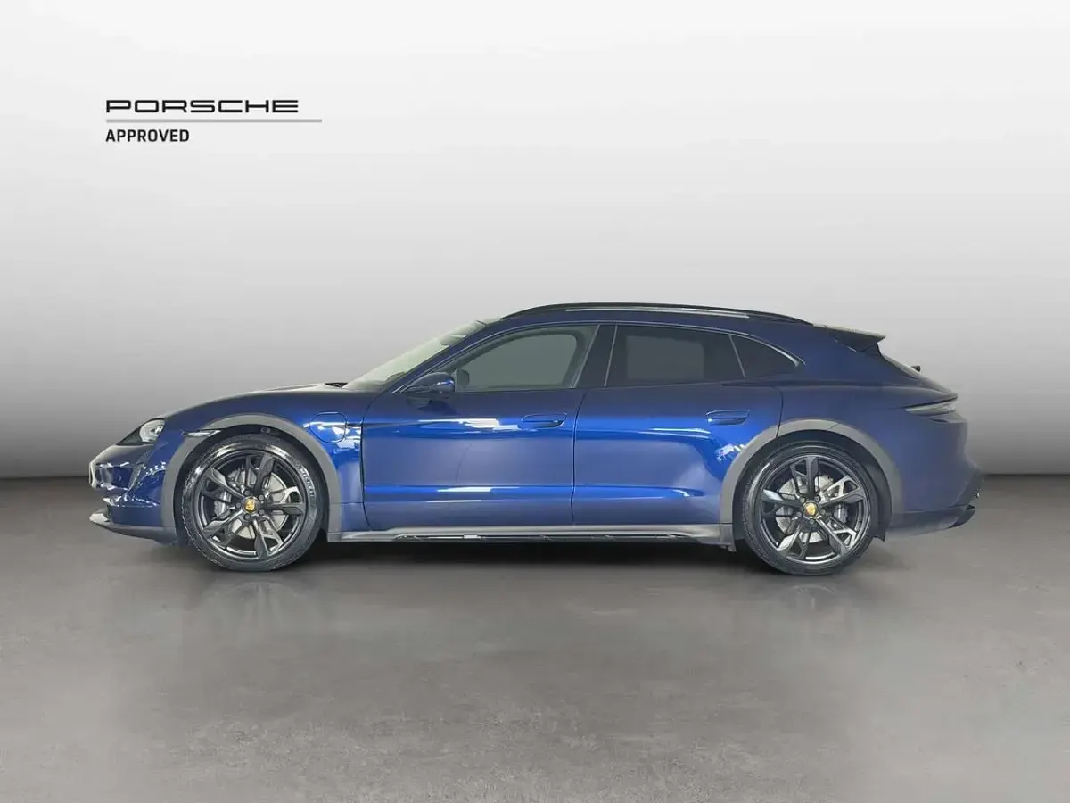 Usata Porsche Taycan Cross Turismo 350 kW (476 CV) 2023 Blu genziana Station wagon