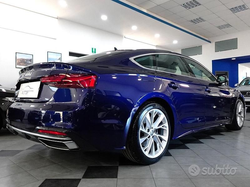 Usata Audi A5 Sportback Advanced 163 CV (119 kW) 2020 Blu Utilitaria