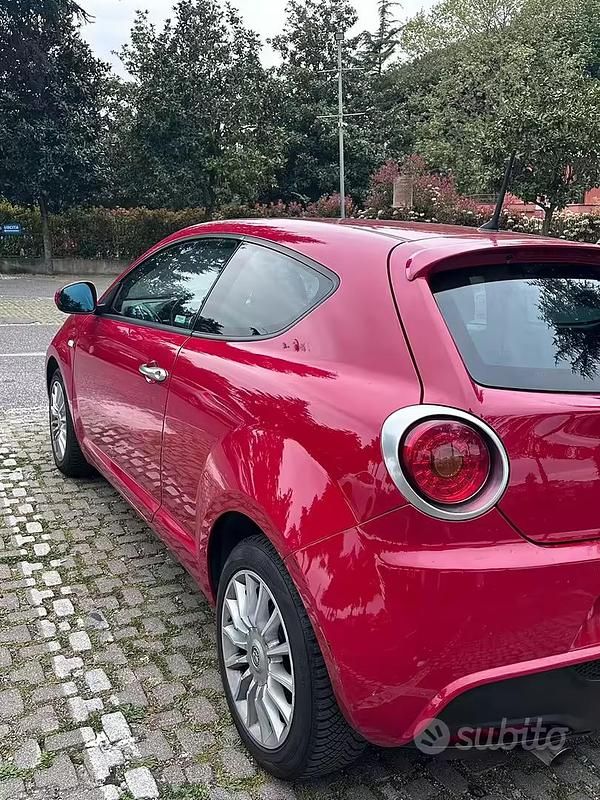 Usata Alfa Romeo MiTo 95 CV (69 kW) 2016 Rosso Utilitaria