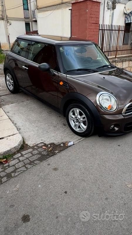 Marrone Usata 2012 Mini Cooper Utilitaria | 6350 € - Immagine 1/4