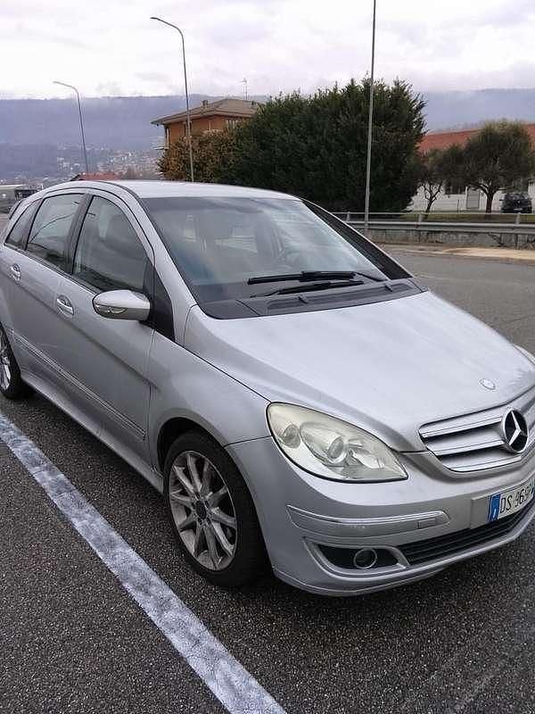 Usata Mercedes B180 109 CV (80 kW) 2009 Monovolume
