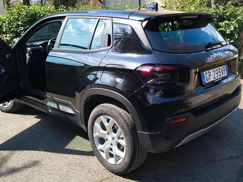 Usata Jeep Avenger Altitude 101 CV (74 kW) 2023 Nero SUV