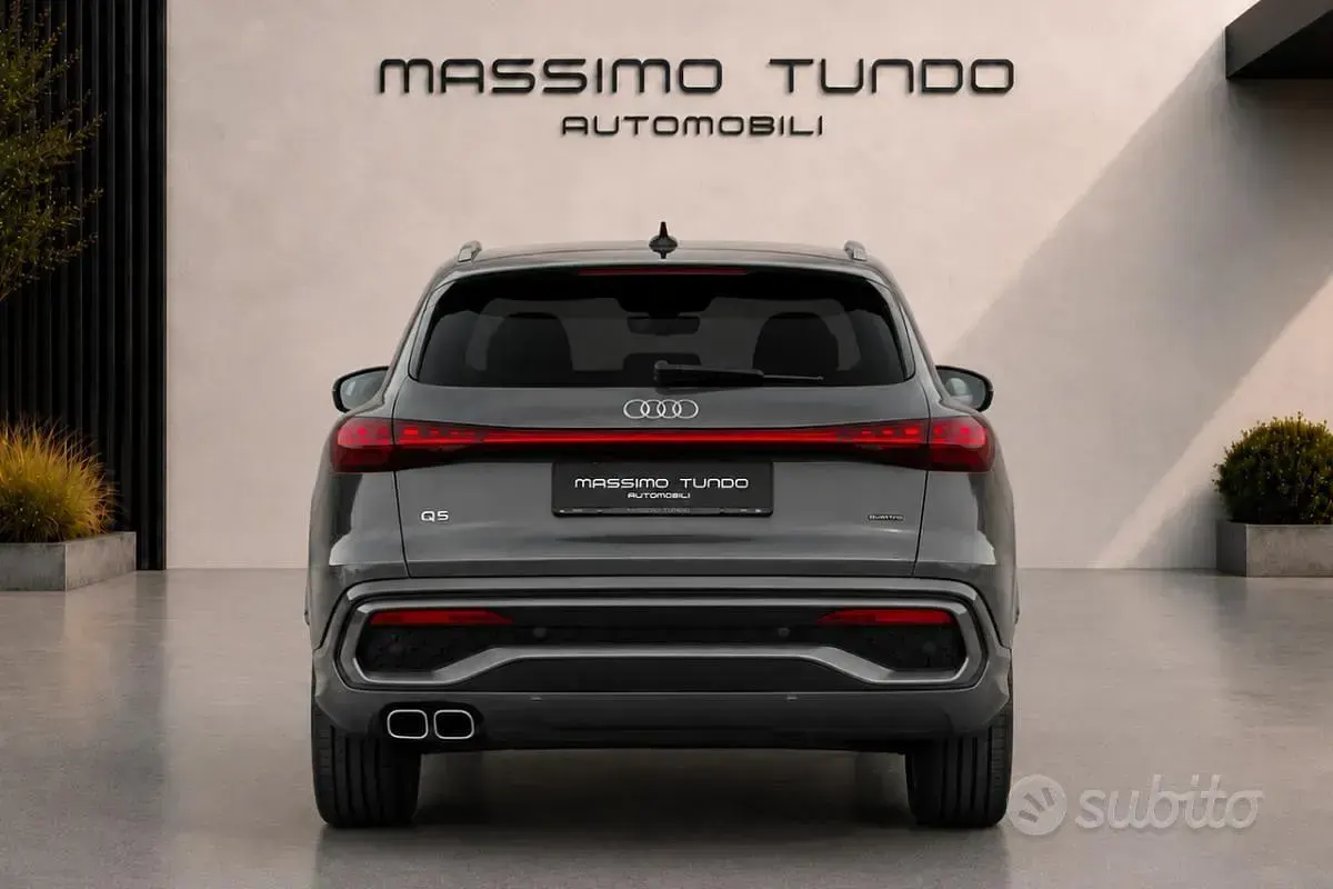 Usata Audi Q5 S-line plus 204 CV (150 kW) 2025 Grigio SUV
