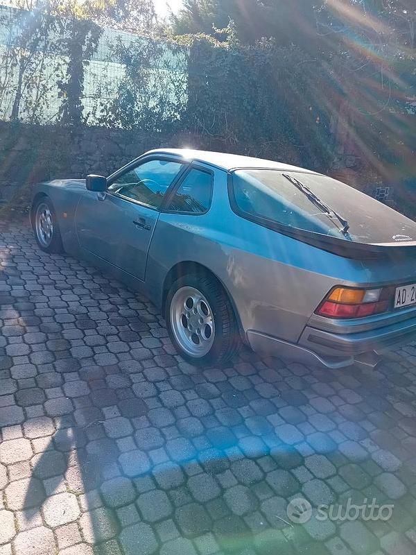 Usata Porsche 944 163 CV (119 kW) 1985 Grigio Coupé