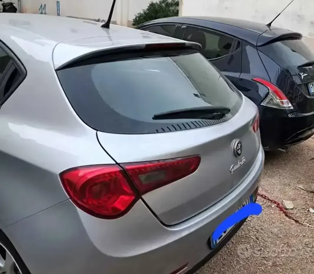Usata Alfa Romeo Giulietta 109 CV (80 kW) 2011 Grigio Utilitaria