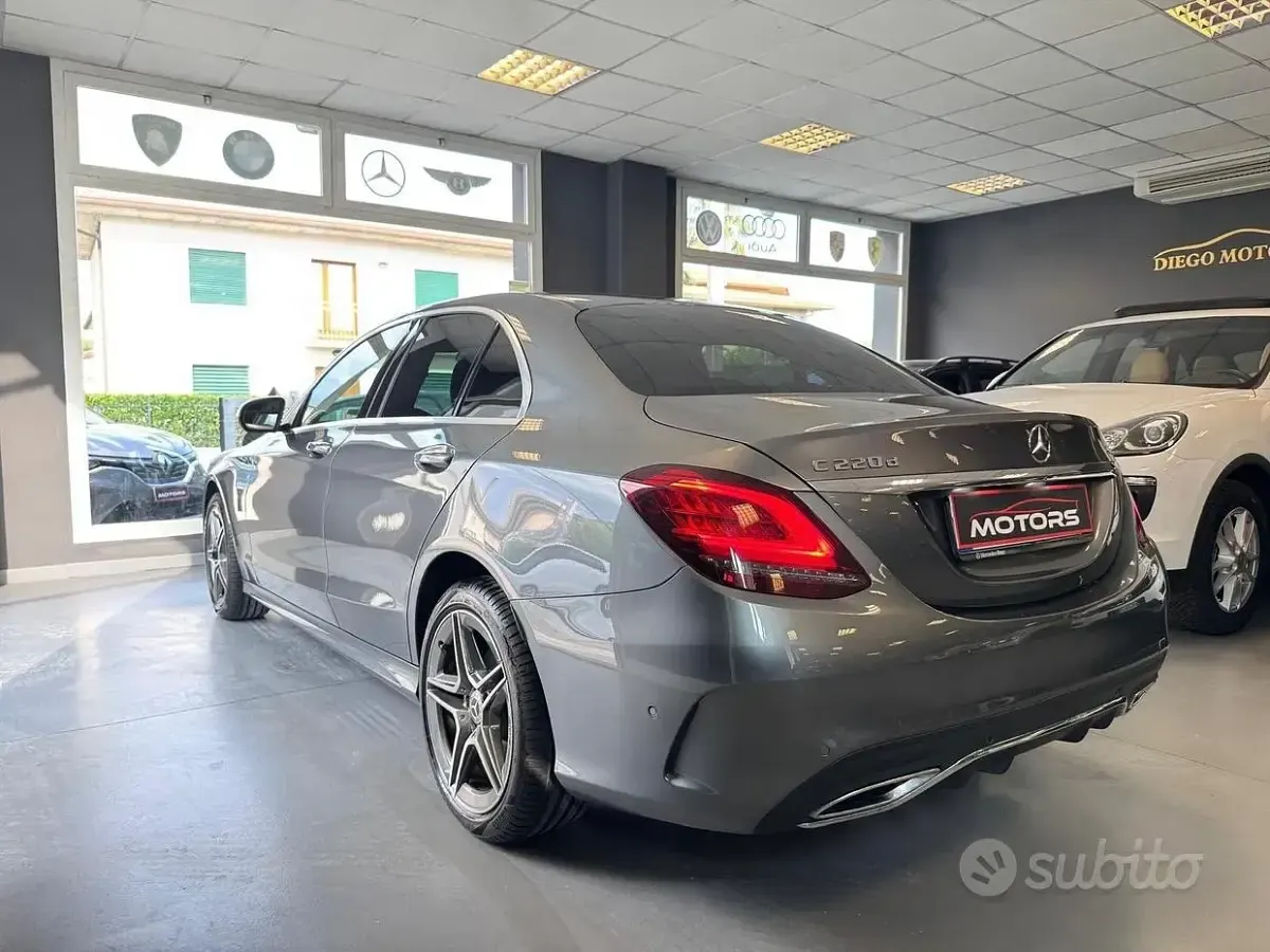 Usata Mercedes C220 Premium 194 CV (142 kW) 2020 Grigio Berlina