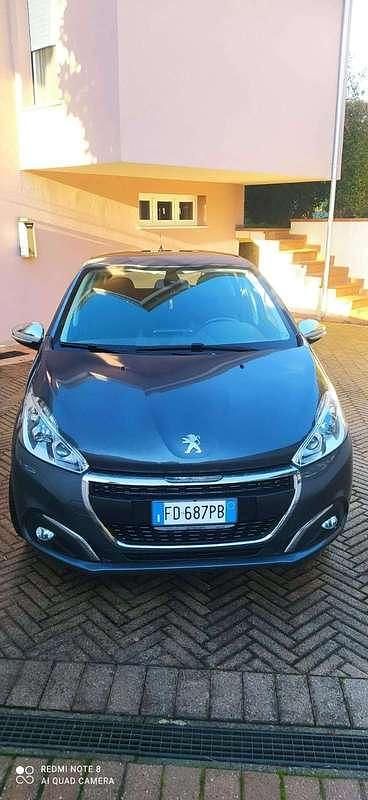 Usata Peugeot 208 Allure 99 CV (72 kW) 2016 Grigio Utilitaria
