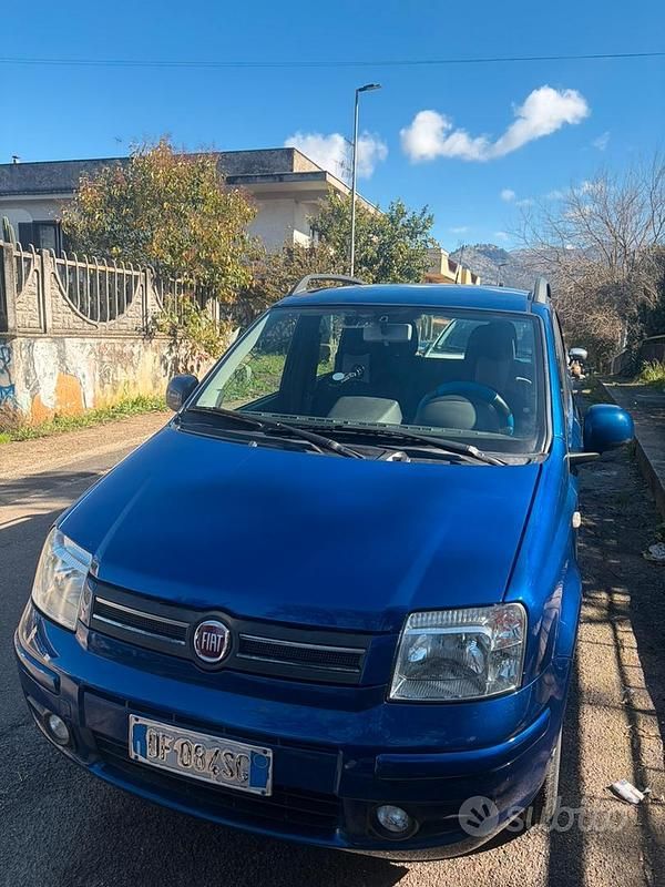 Usata Fiat Panda 69 CV (50 kW) 2007 Blu Utilitaria