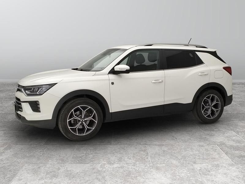Usata Ssangyong (KGM) Korando 163 CV (119 kW) 2020 Bianco SUV