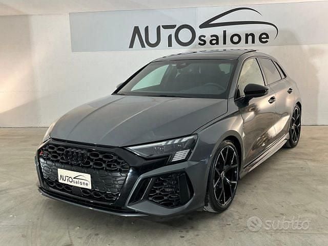 Marrone Usata 2022 Audi RS3 Comfort Tre volumi | 57.900 € (Cara) - Immagine 1/4