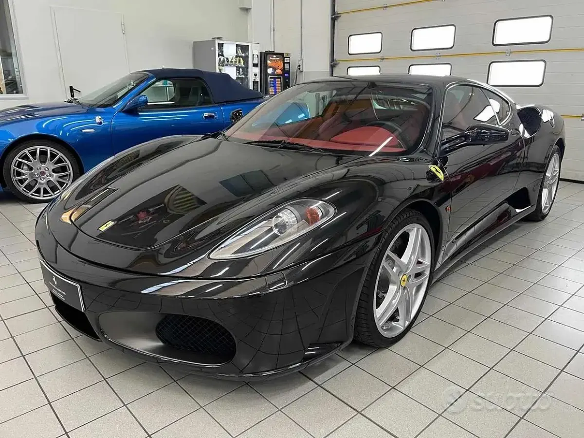 Usata Ferrari F430 489 CV (359 kW) 2005 Coupé