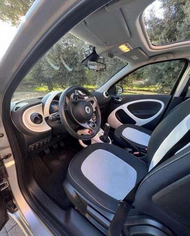 Usata Smart ForFour Passion 71 CV (52 kW) 2014 Utilitaria
