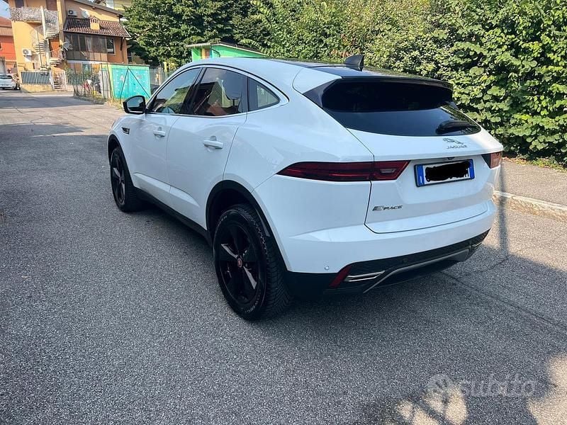 Usata Jaguar E-Pace 163 CV (119 kW) 2021 Bianco SUV