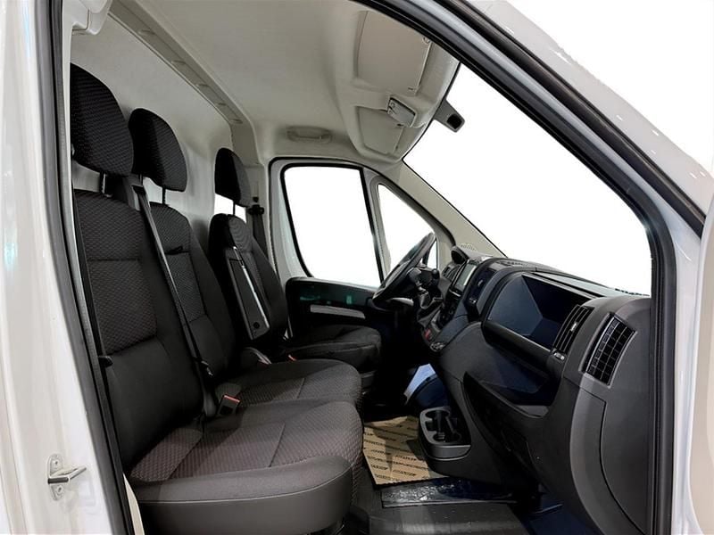 Usata Opel Movano S 120 CV (88 kW) 2024 Bianco icy bianco icy Furgone