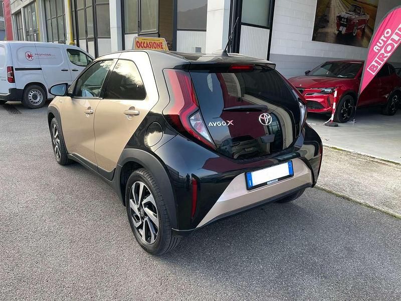 Begagnad Toyota Aygo X Trend 72 HK (52 kW) 2025 Svart SUV