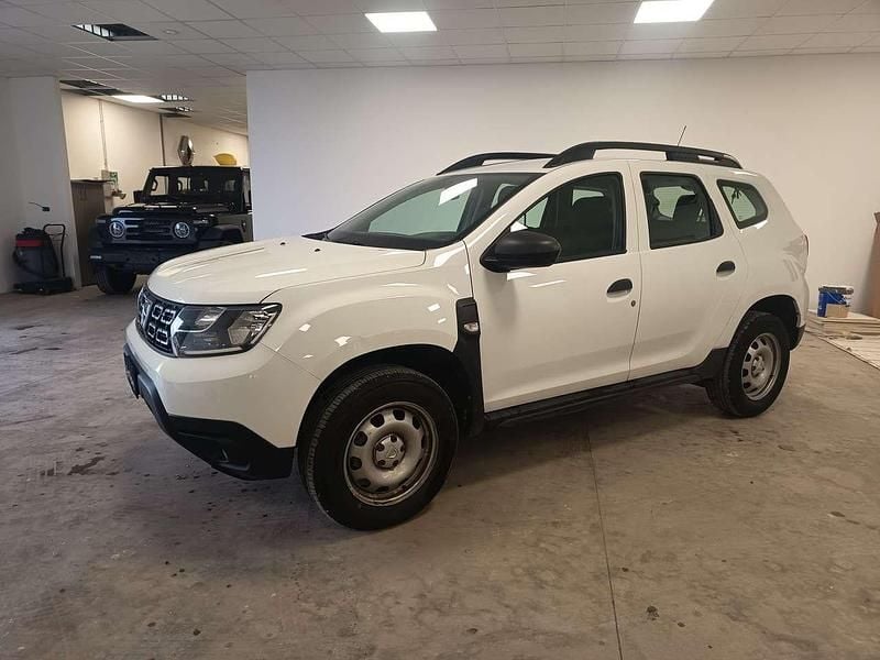Usata Dacia Duster Essentiel 101 CV (74 kW) 2020 Bianco ghiaccio SUV