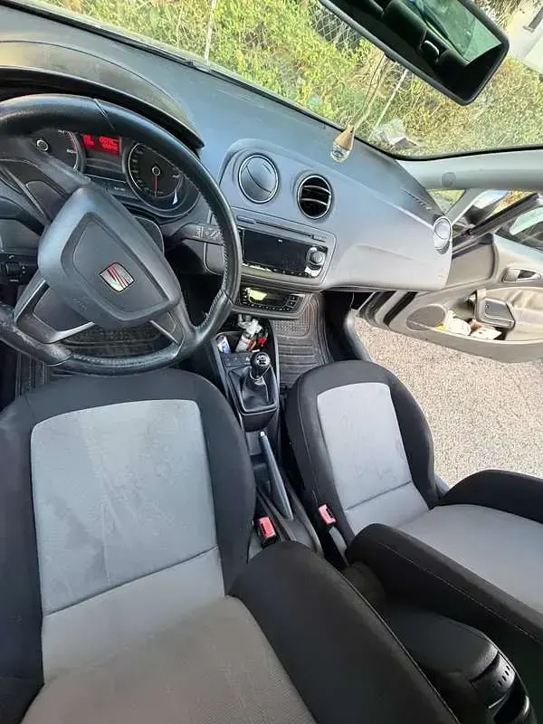 Usata Seat Ibiza SC Reference 75 CV (55 kW) 2012 Grigio Utilitaria