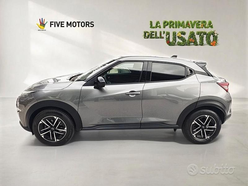 Usata Nissan Juke N-Connecta 114 CV (83 kW) 2024 Grigio SUV