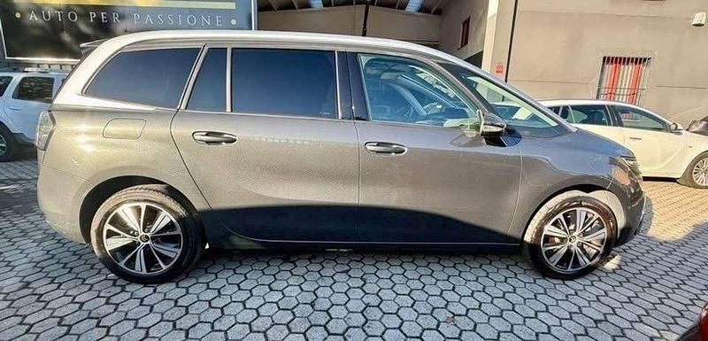 Usata Citroën Grand C4 Picasso Shine 120 CV (88 kW) 2017 Nero Monovolume