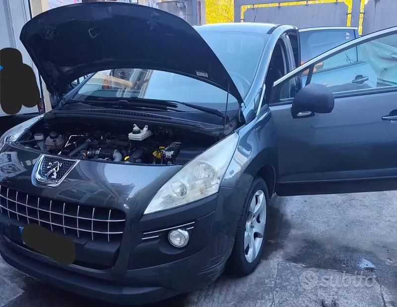 Usata Peugeot 3008 111 CV (81 kW) 2011 Grigio Station wagon