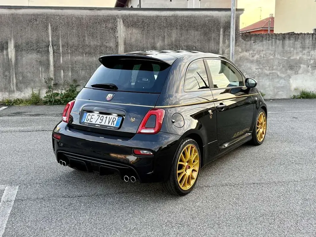 Usata Abarth 595 165 CV (121 kW) 2021 Nero Utilitaria
