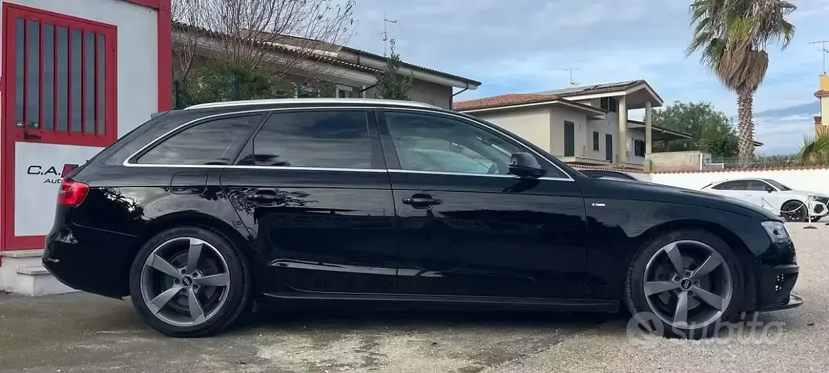 Usata Audi A4 Advanced 177 CV (130 kW) 2013 Nero Station wagon