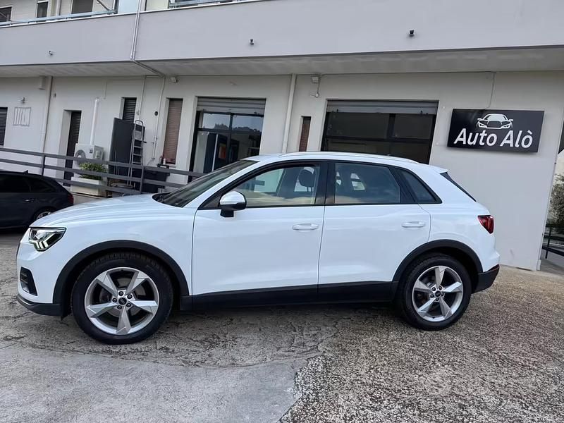 Usata Audi Q3 150 CV (110 kW) 2022 Bianco SUV