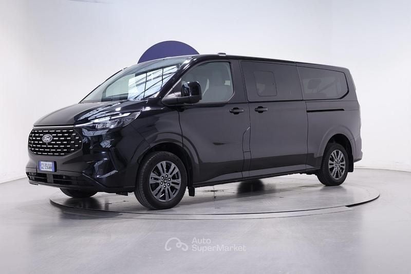Usata Ford Tourneo Titanium 170 CV (125 kW) 2025 Nero Monovolume
