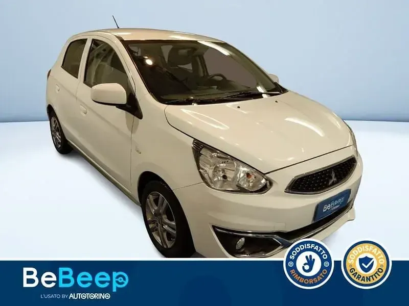 Usata Mitsubishi Space Star Invite 71 CV (52 kW) 2018 Bianco pastello Utilitaria