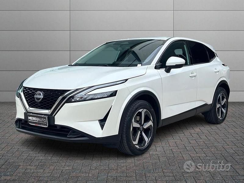 Usata Nissan Qashqai N-Connecta 140 CV (102 kW) 2023 Bianco SUV