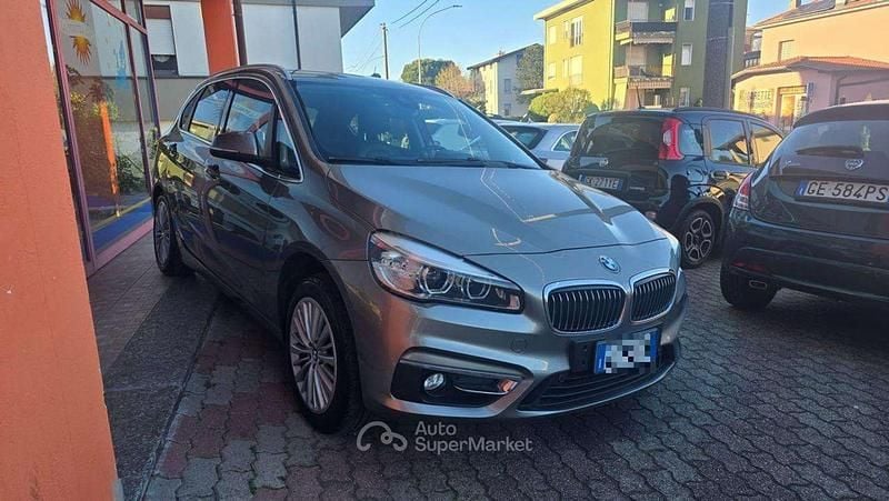 Usata BMW 220 Active Tourer Luxury Line 190 CV (139 kW) 2015 Antracite Monovolume