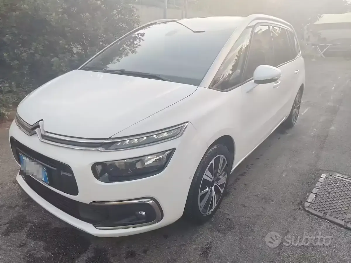Usata Citroën Grand C4 Picasso Shine 120 CV (88 kW) 2018 Bianco Monovolume