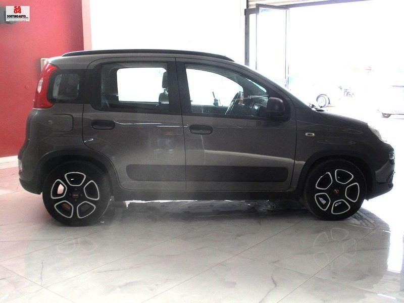 Usata Fiat Panda City Life 69 CV (50 kW) 2022 Grigio Utilitaria