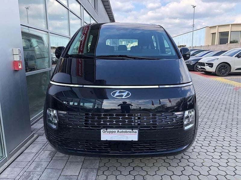 Gebraucht Hyundai Staria 177 PS (130 kW) 2023 Schwarz Van / Kleinbus