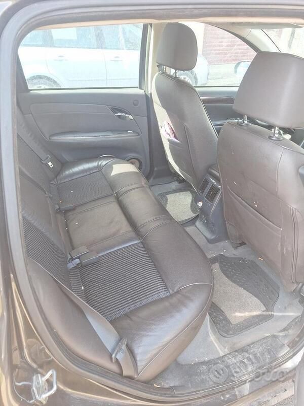 Usata Fiat Croma 120 CV (88 kW) 2007 Grigio Station wagon