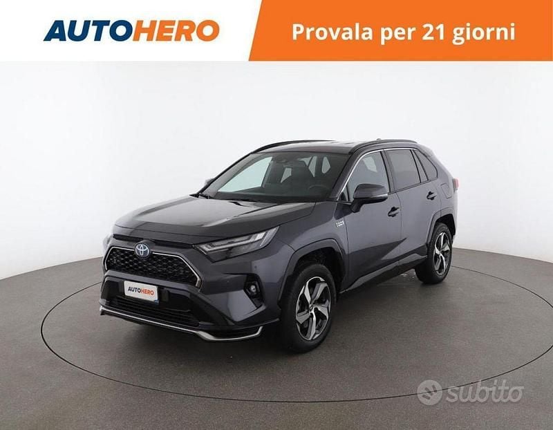 Grigio Usata 2023 Toyota RAV4 Hybrid SR SUV | 42.899 € - Immagine 1/2
