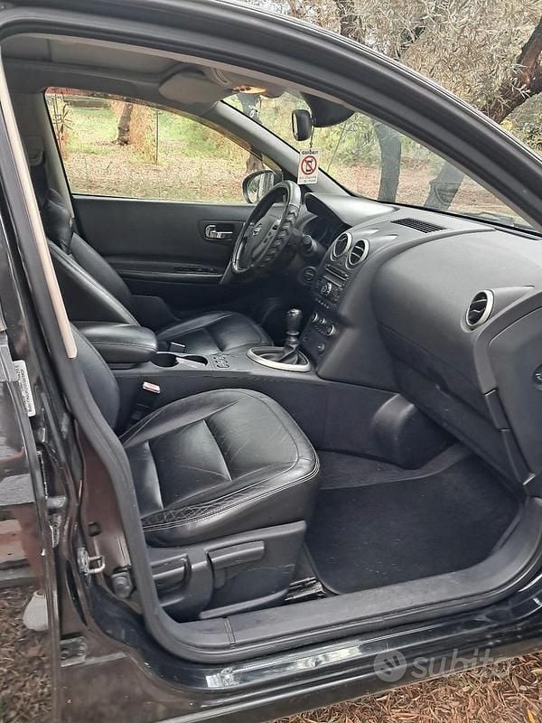 Usata Nissan Qashqai 140 CV (102 kW) 2008 Nero SUV