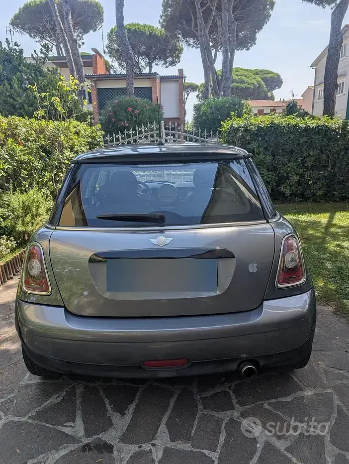 Usata Mini Cooper 75 CV (55 kW) 2009 Grigio Utilitaria