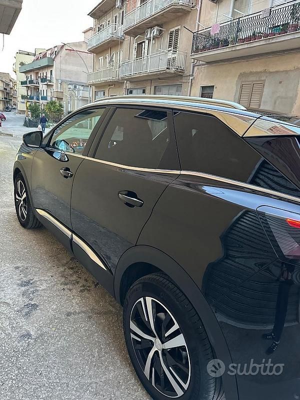 Usata Peugeot 3008 131 CV (96 kW) 2023 Nero SUV