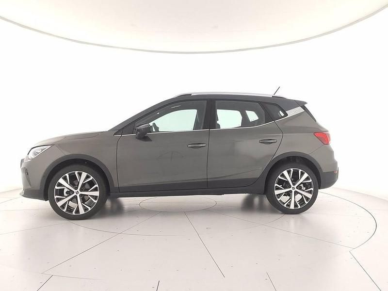 Usata Seat Arona Xperience 116 CV (85 kW) 2024 Grigio cliff magnetic tech SUV