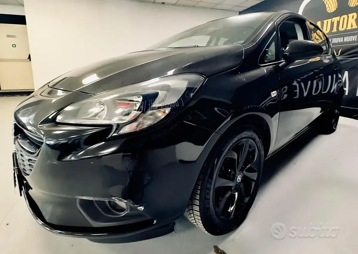 Usata Opel Corsa 90 CV (66 kW) 2018 Nero Utilitaria